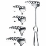 Wide Curve Prong Retractor